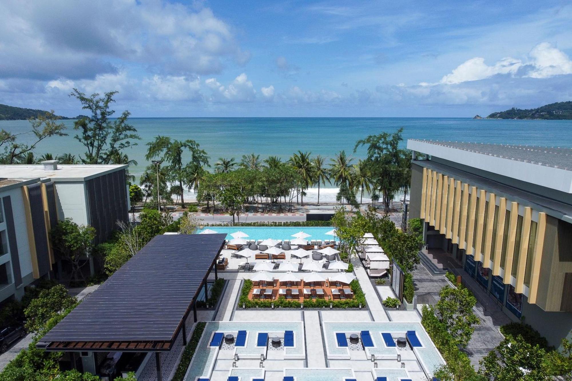 Four Points By Sheraton Phuket Patong Beach Resort Buitenkant foto